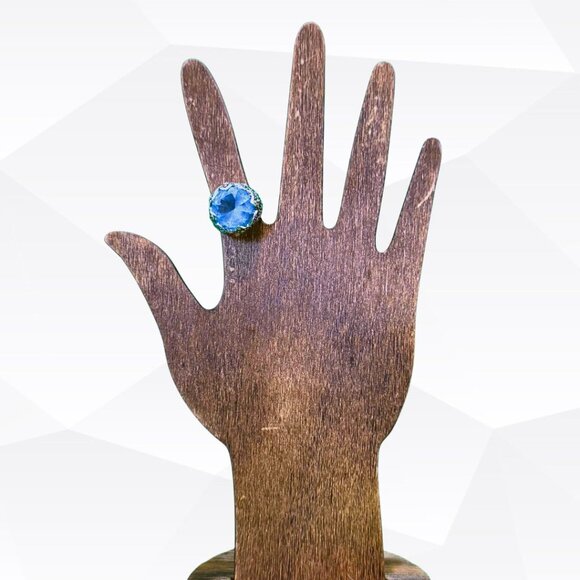 Ice Blue Cubic Zirconia Ring Size 5.5 - Picture 5 of 8